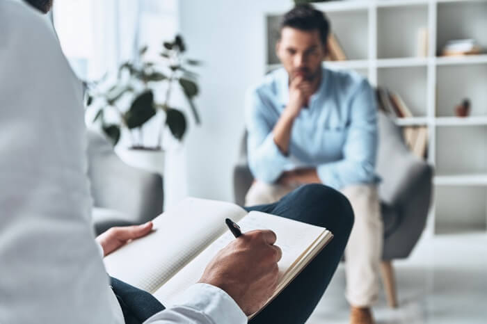 Jakie są&nbsp;różnice między psychologiem a&nbsp;psychiatrą?